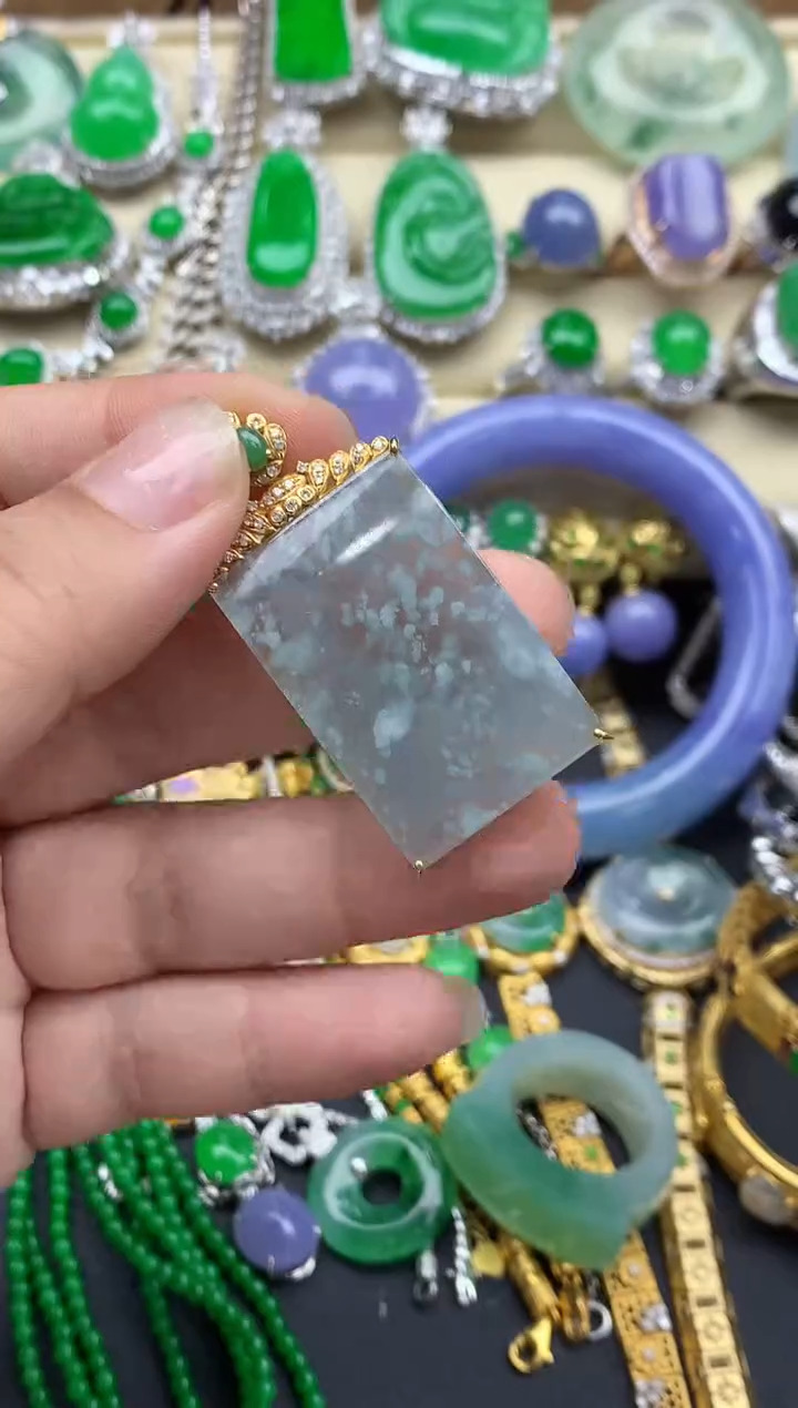 翡翠18K金镶嵌颈饰440-春日珠宝