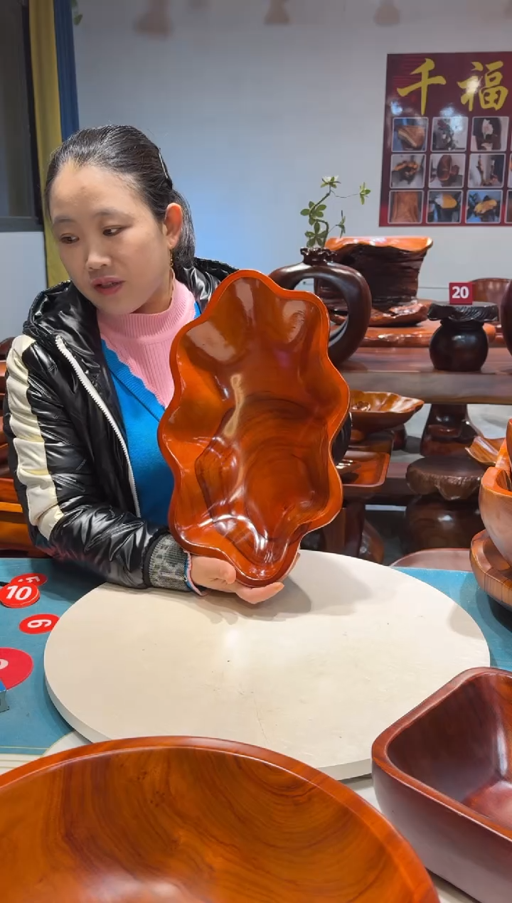 木 花边果盘 40*25.5*9.5