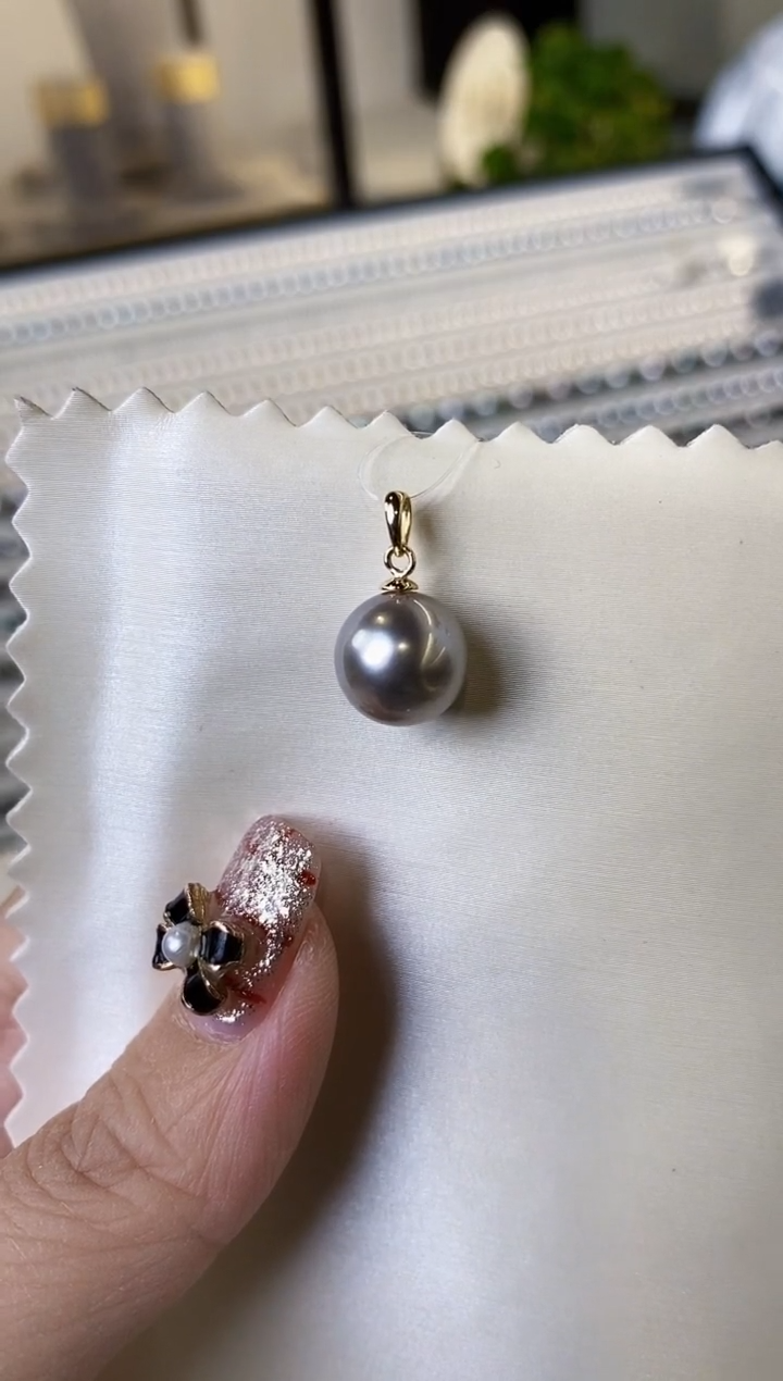 【闪购商品】海水珍珠吊坠(不含链)18K金镶嵌10-11大溪地黑珍珠吊坠