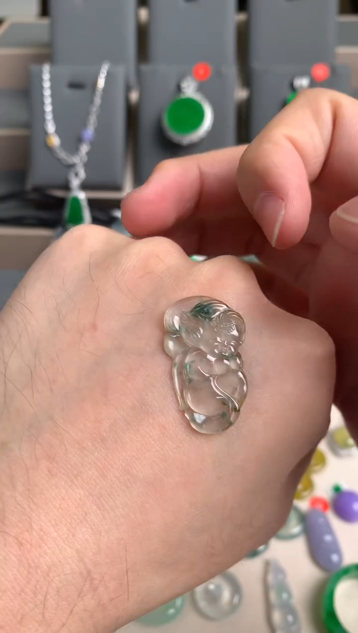 未镶嵌定制翡翠裸玉