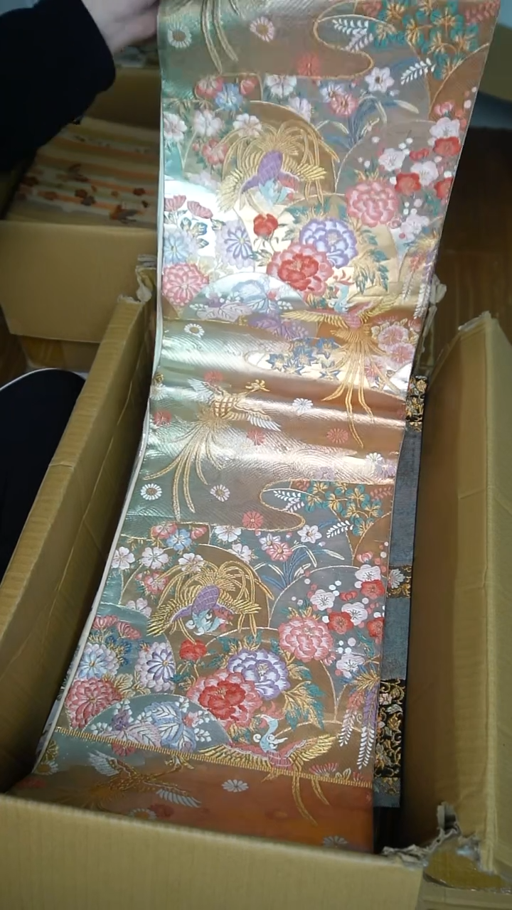 织绣爱****姐彩色花鸟特价