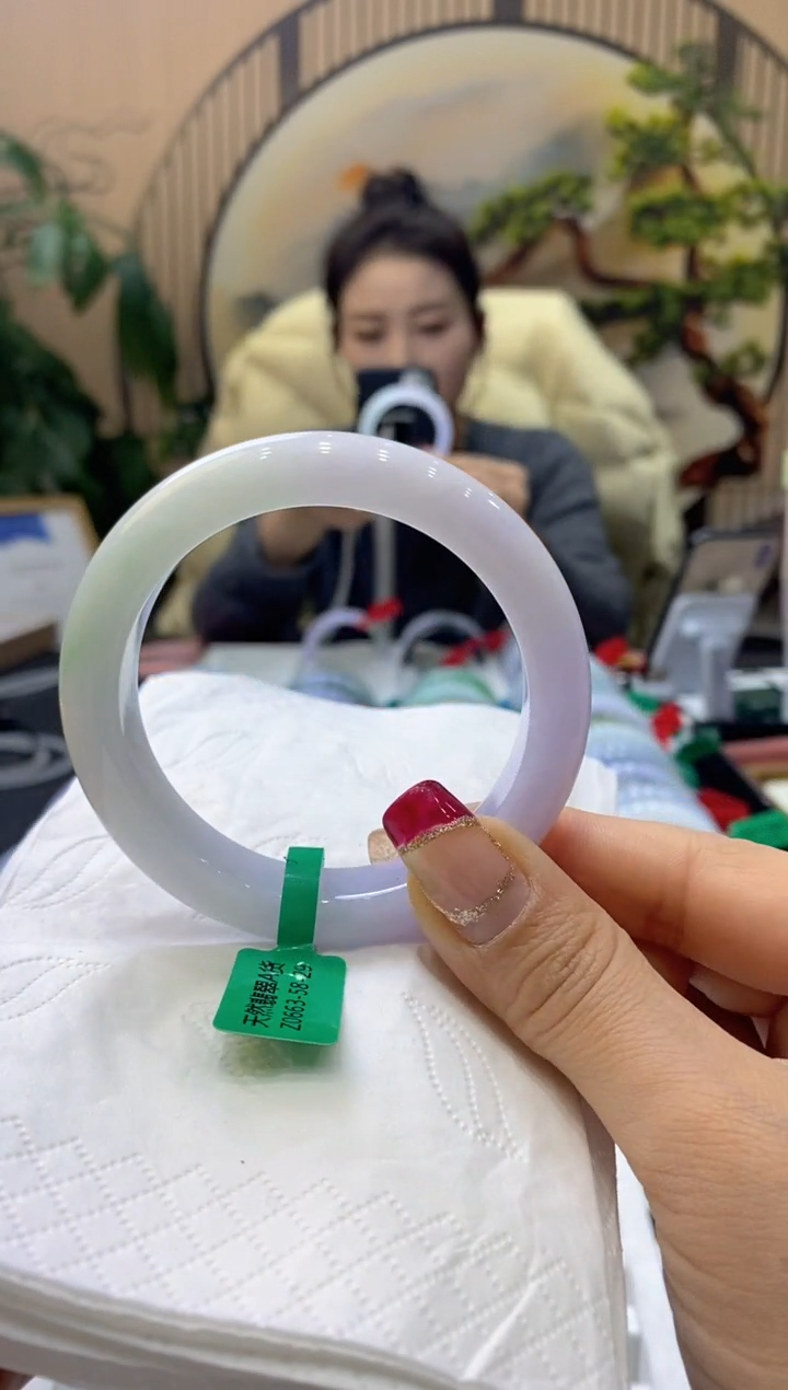 【闪购商品】翡翠手镯未镶嵌99918930