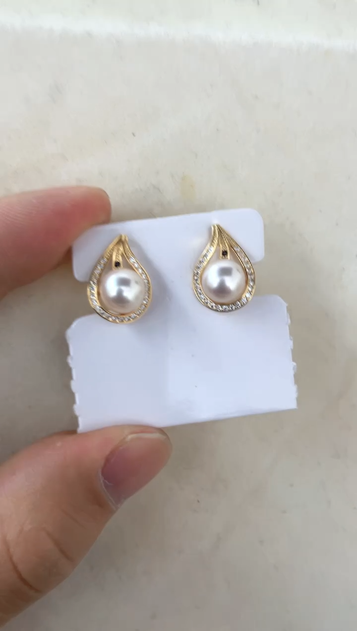 【闪购商品】海水珍珠耳饰银S925镶嵌耳钉