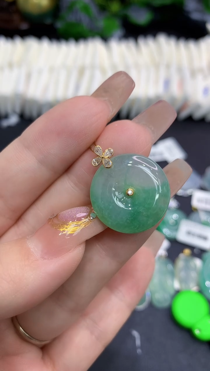 翡翠18K金镶嵌吊坠(不含链)111111