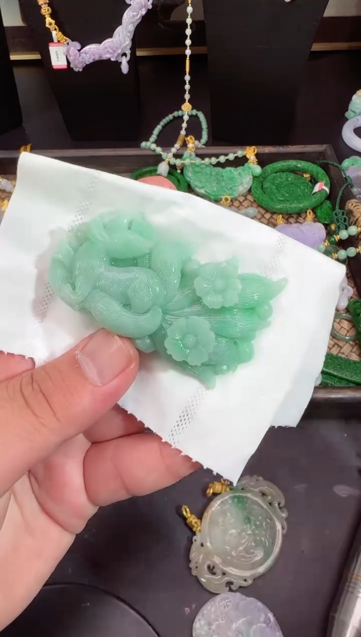 【闪购商品】定制翡翠未镶嵌牌子