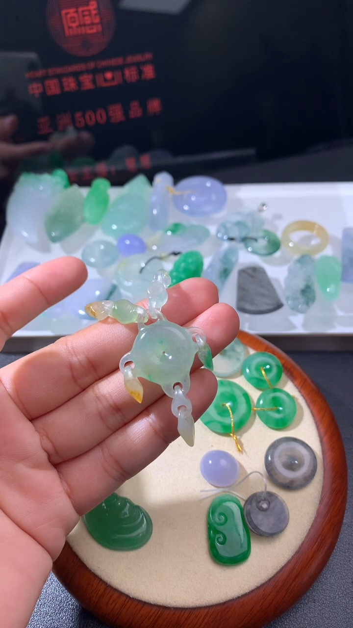 未镶嵌定制翡翠清*     