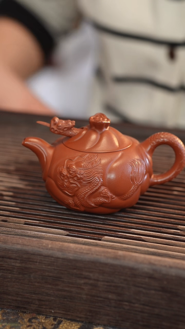 茶壶紫砂顺**然小  