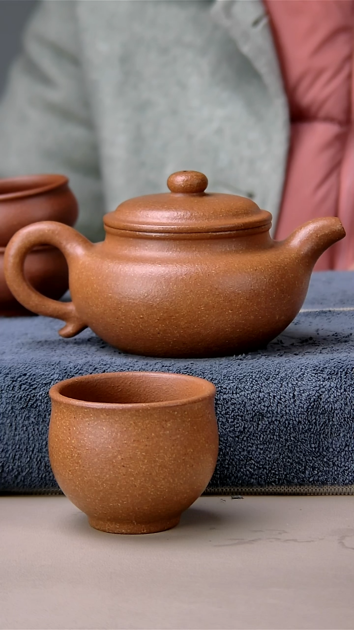 【闪购商品】清水泥茶壶230/240红降坡仿古