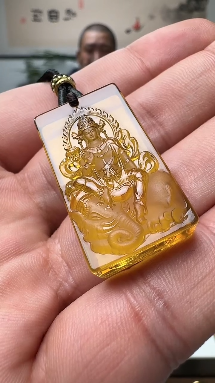 【闪购商品】琥珀吊坠(不含链)未镶嵌缅甸琥珀普贤方牌吊坠