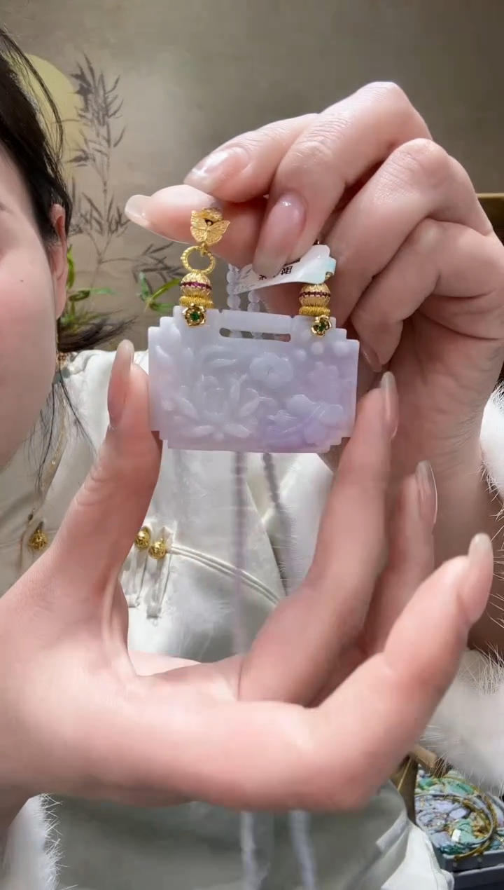 【闪购商品】翡翠颈饰未镶嵌吊坠