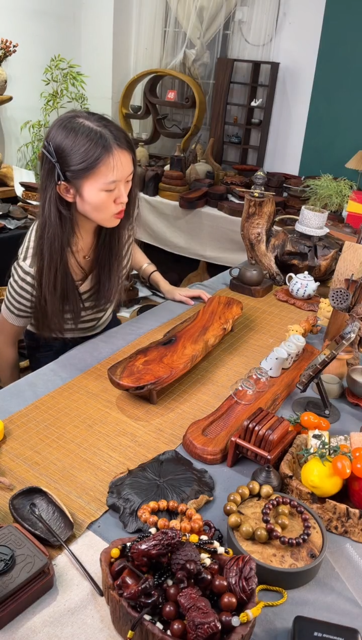 缅花展示台53-11-6.5