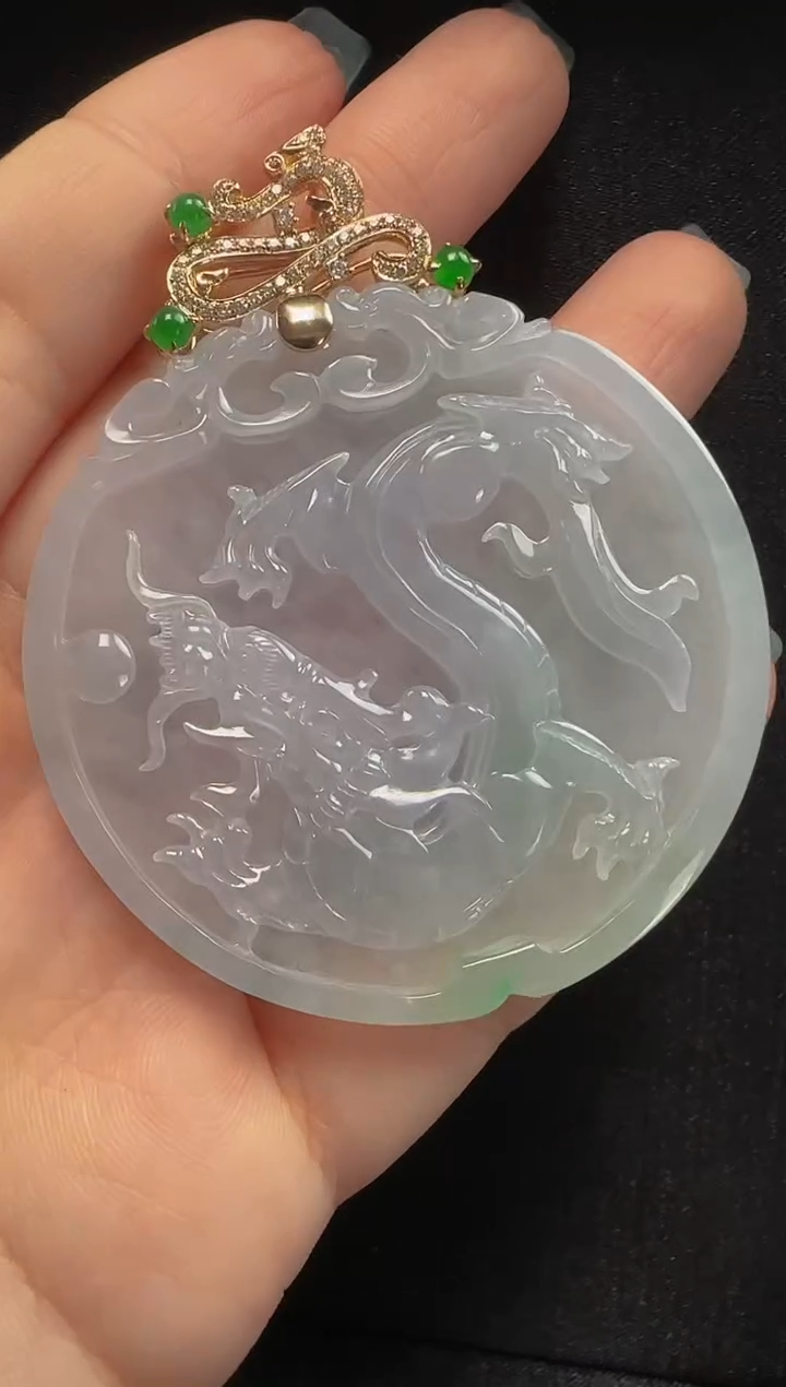 【闪购商品】翡翠颈饰18K金镶嵌039龙凤牌一个