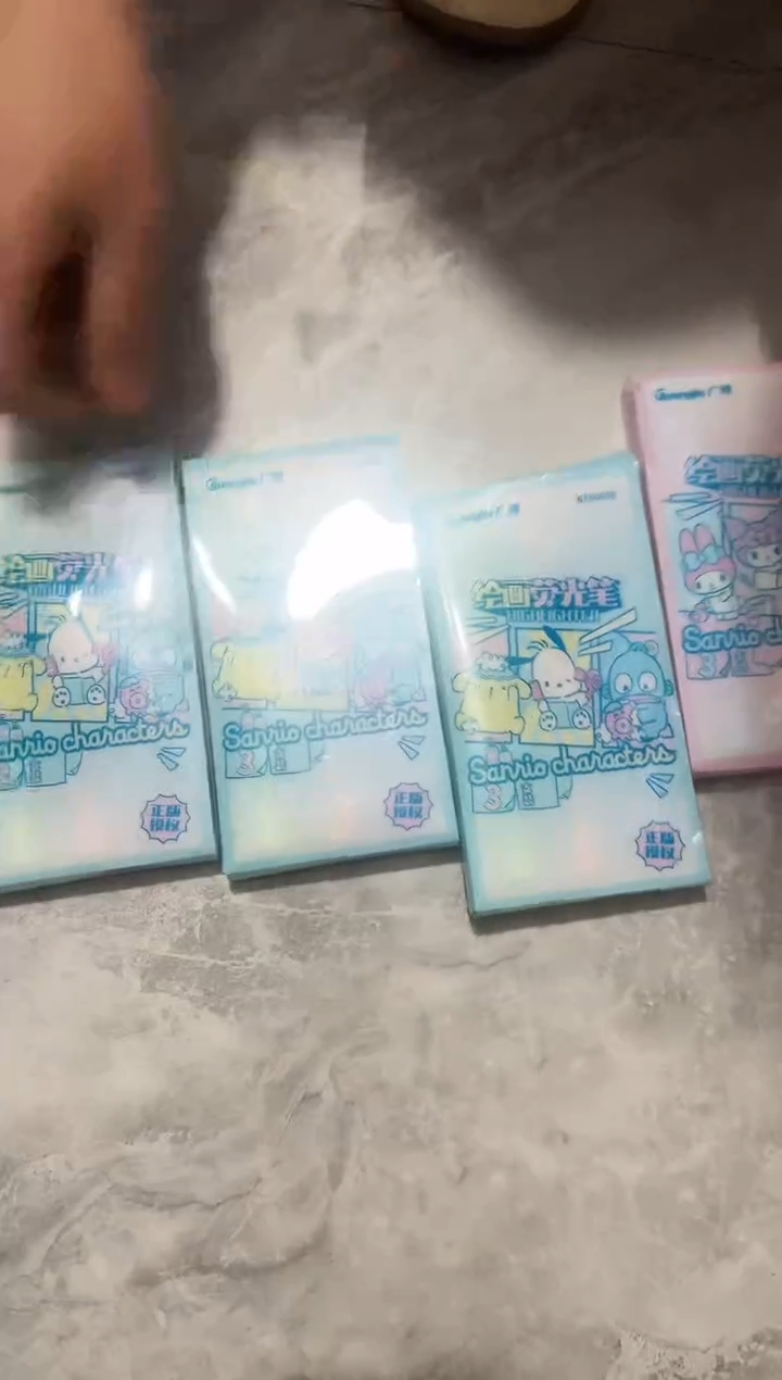 三丽鸥绘画荧光笔2盒