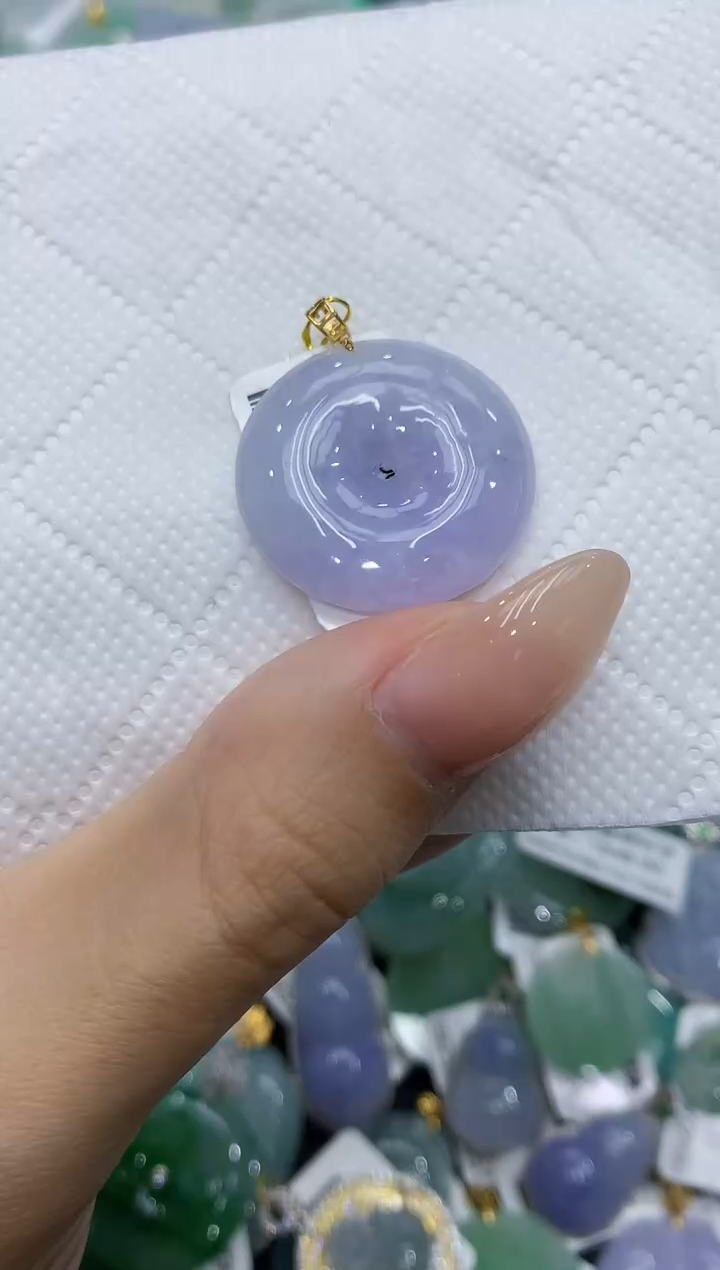 颈饰18K金镶嵌翡翠111111111111