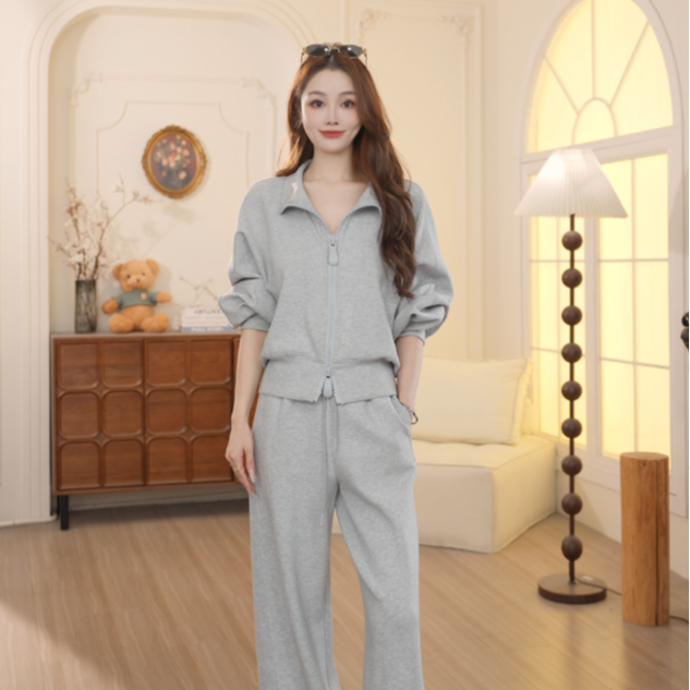 Basic House/百家好2025初秋上新时尚洋气减龄修身卫衣长裤 DC546