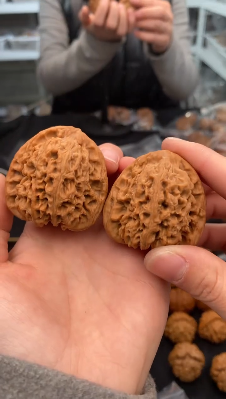 【闪购商品】文玩核桃把件南疆石43-u032