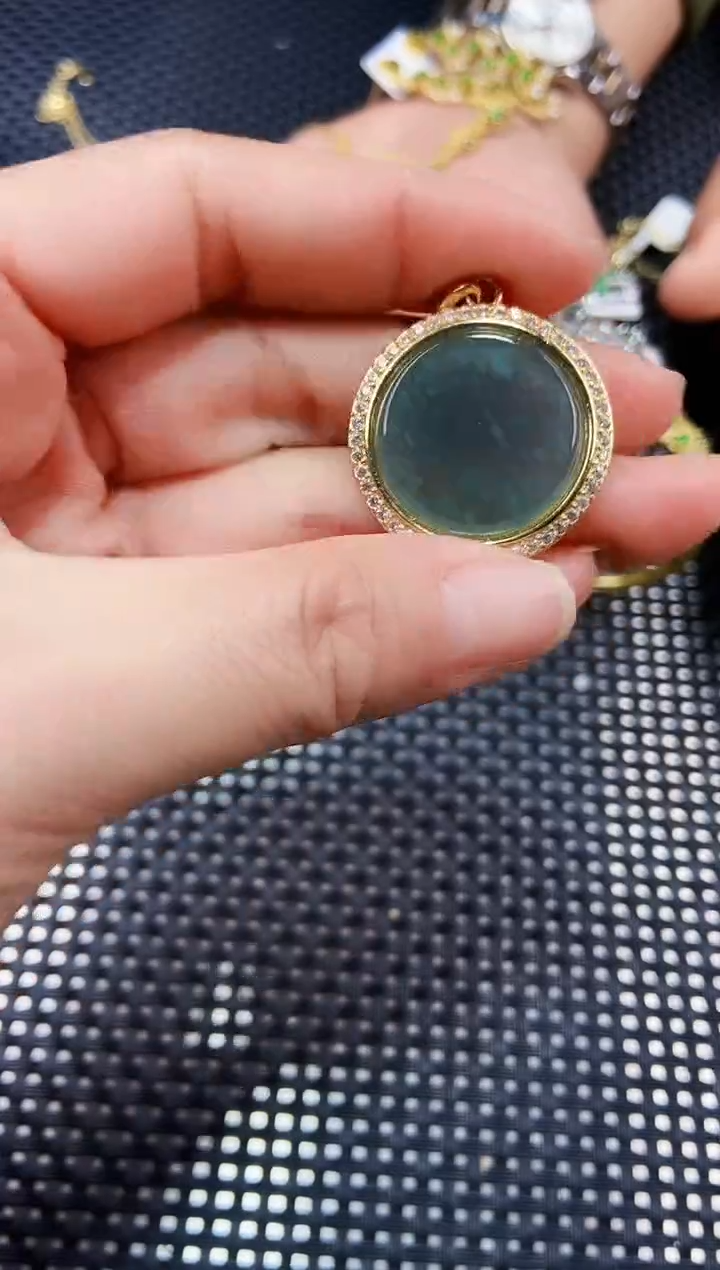 【闪购商品】翡翠吊坠(不含链)未镶嵌111111111