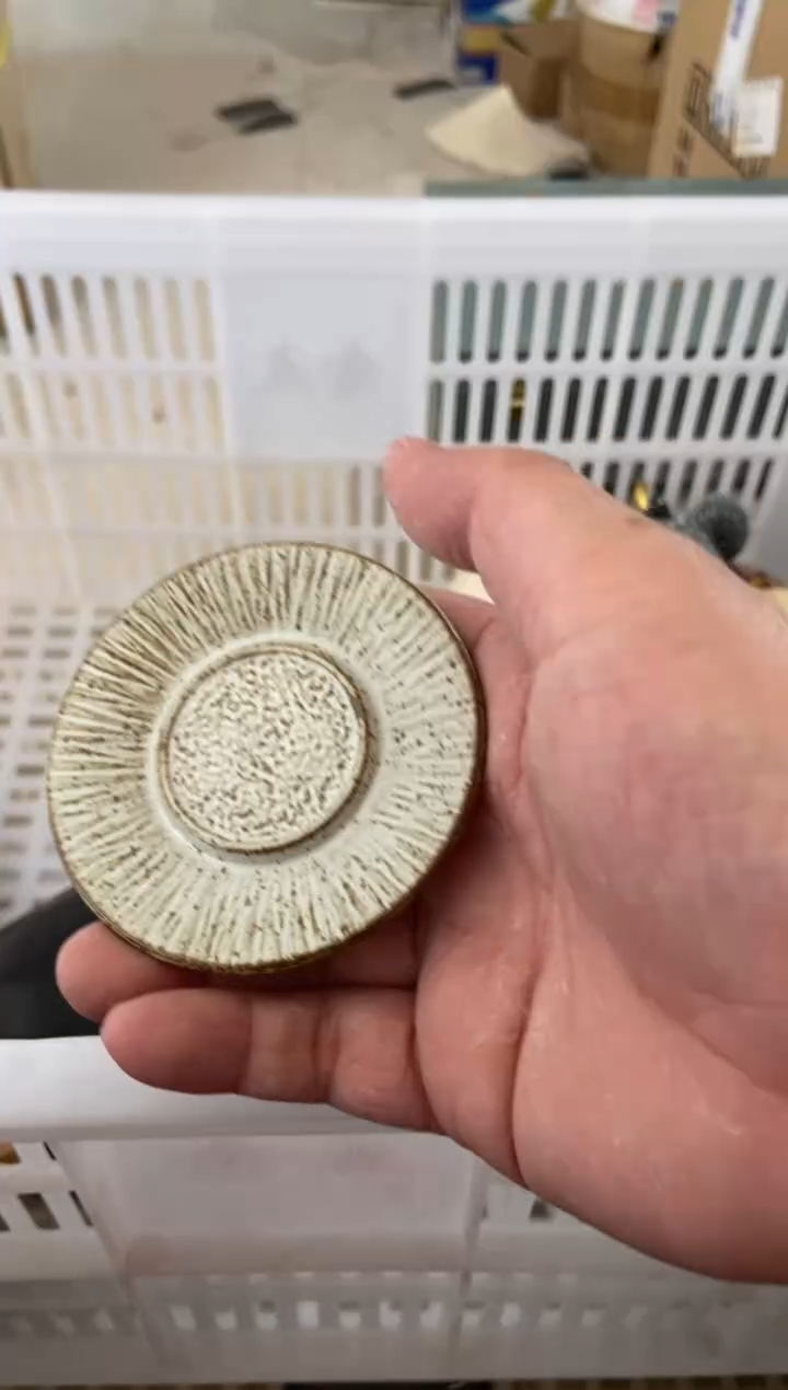 杯无运费险有瑕疵的摄影的产品有使用过的痕迹有点脏介意勿拍