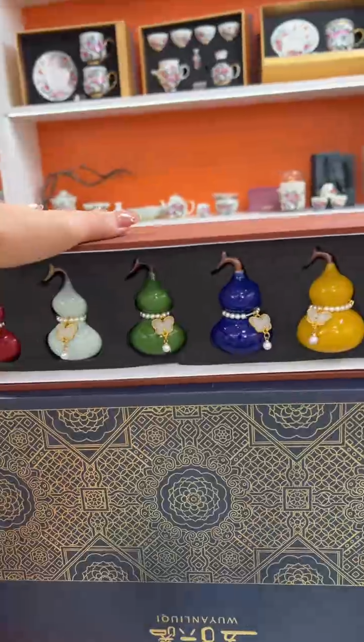 瓷片小乔闪购链接