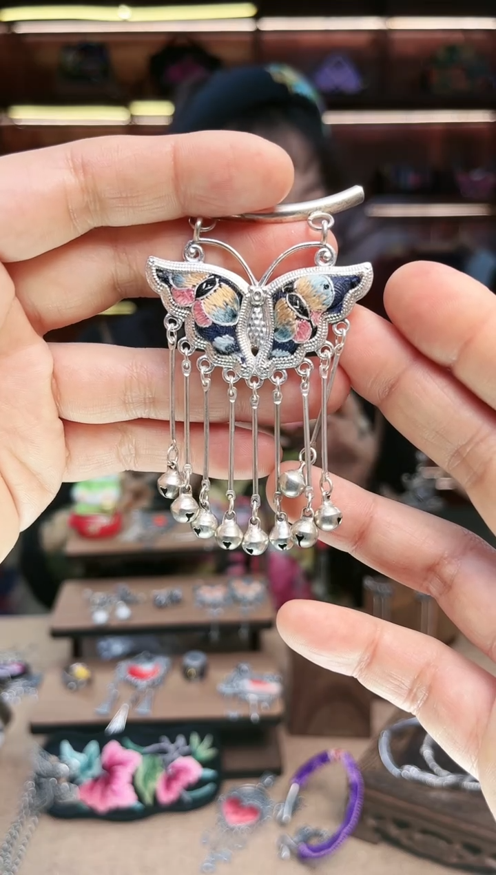 【闪购商品】织绣1826黔东南苗族刺绣