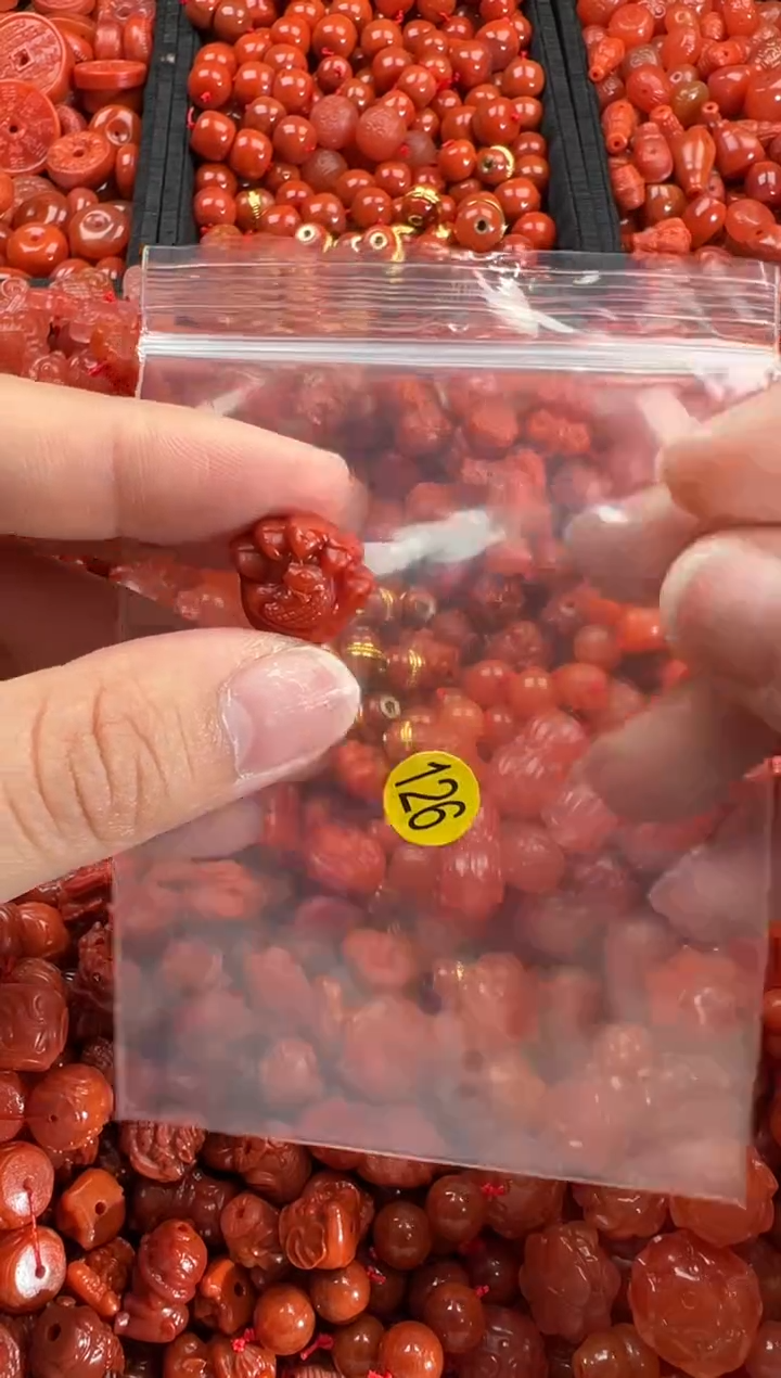 【闪购商品】南红玛瑙颈饰未镶嵌1