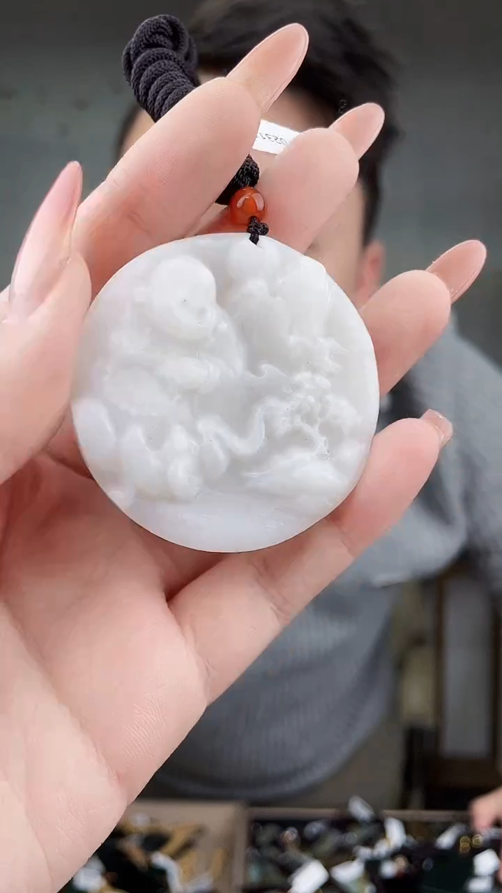 未镶嵌和田玉挂件和田玉拍一发一，多样性发货！