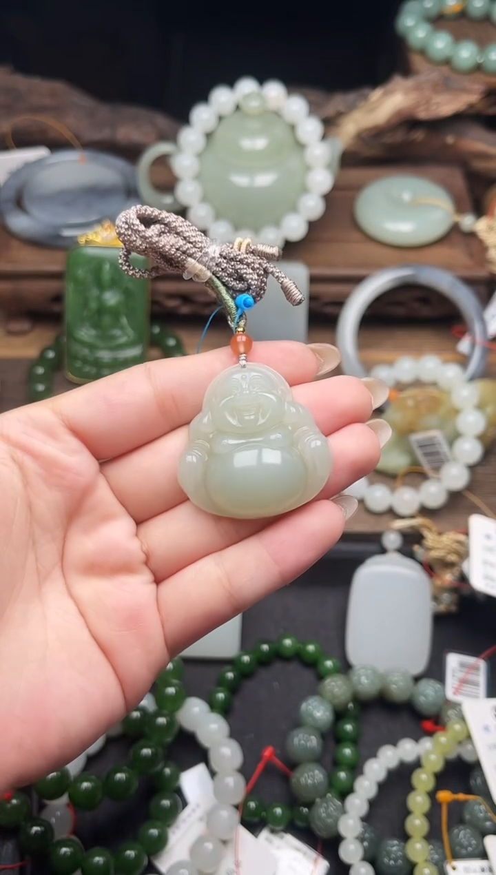 吊坠(不含链)未镶嵌和田玉且末青白 佛公9014849