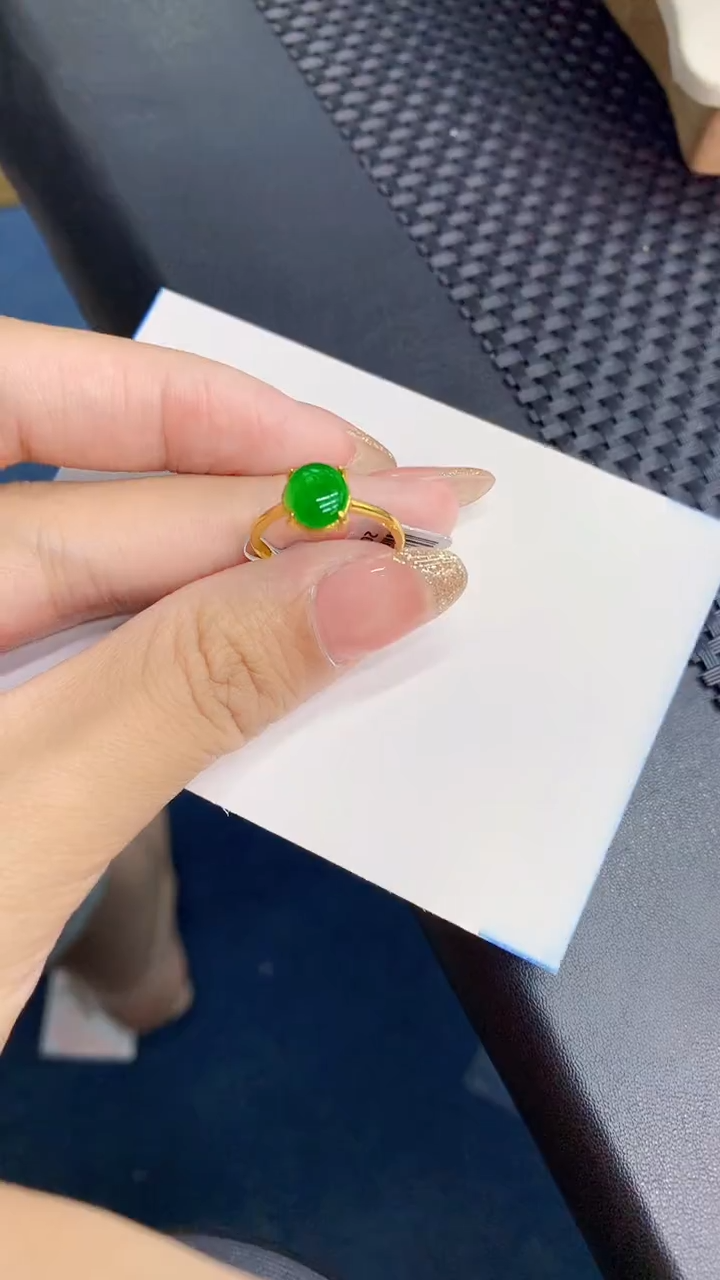 翡翠银S925镶嵌颈饰            8