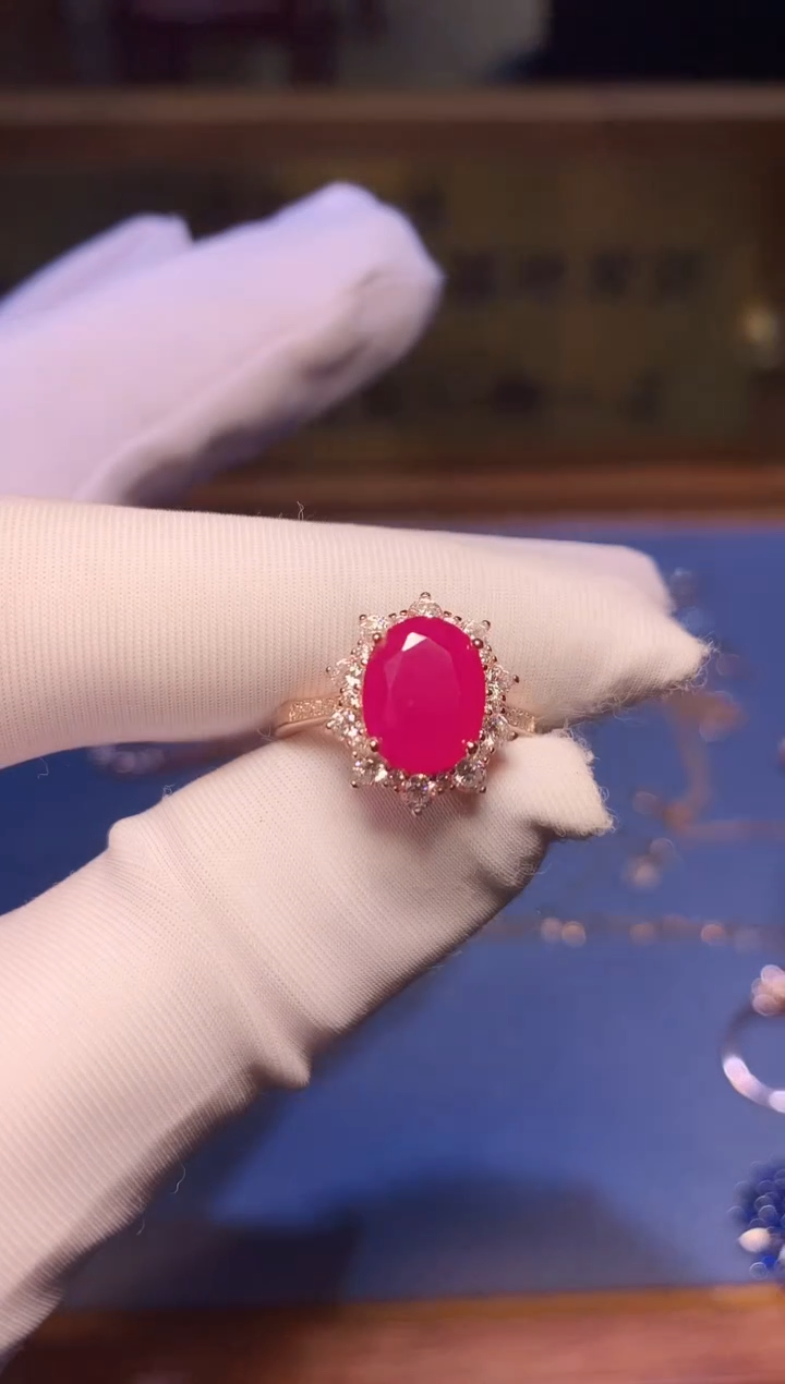 【闪购商品】红宝石戒指银S925镶嵌........