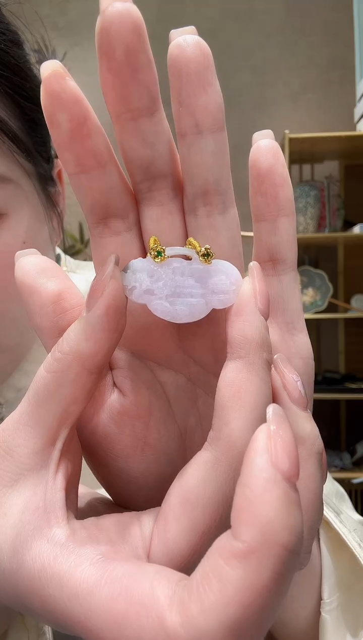 【闪购商品】翡翠颈饰未镶嵌吊坠