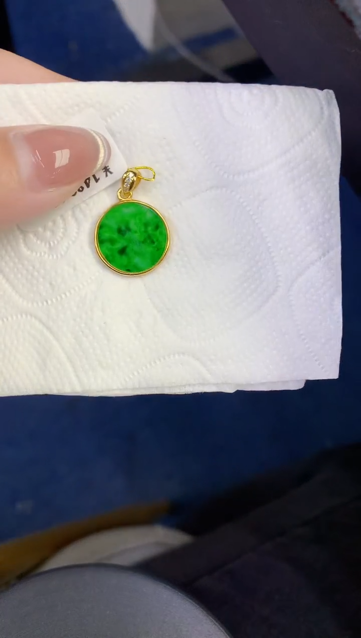 颈饰未镶嵌翡翠缅甸天然翡翠a货