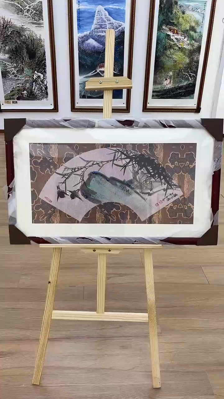 国画悲鸿艺术/余新志/国画