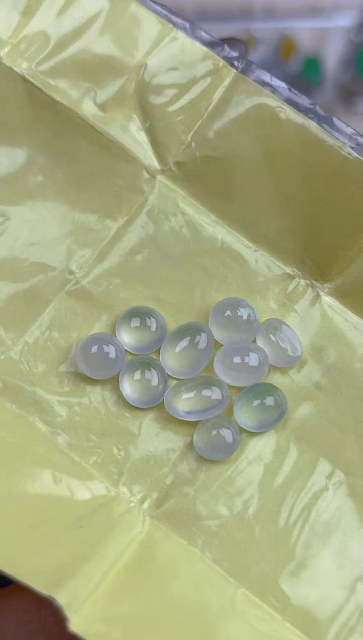 【闪购商品】定制翡翠未镶嵌天然翡翠蛋面159