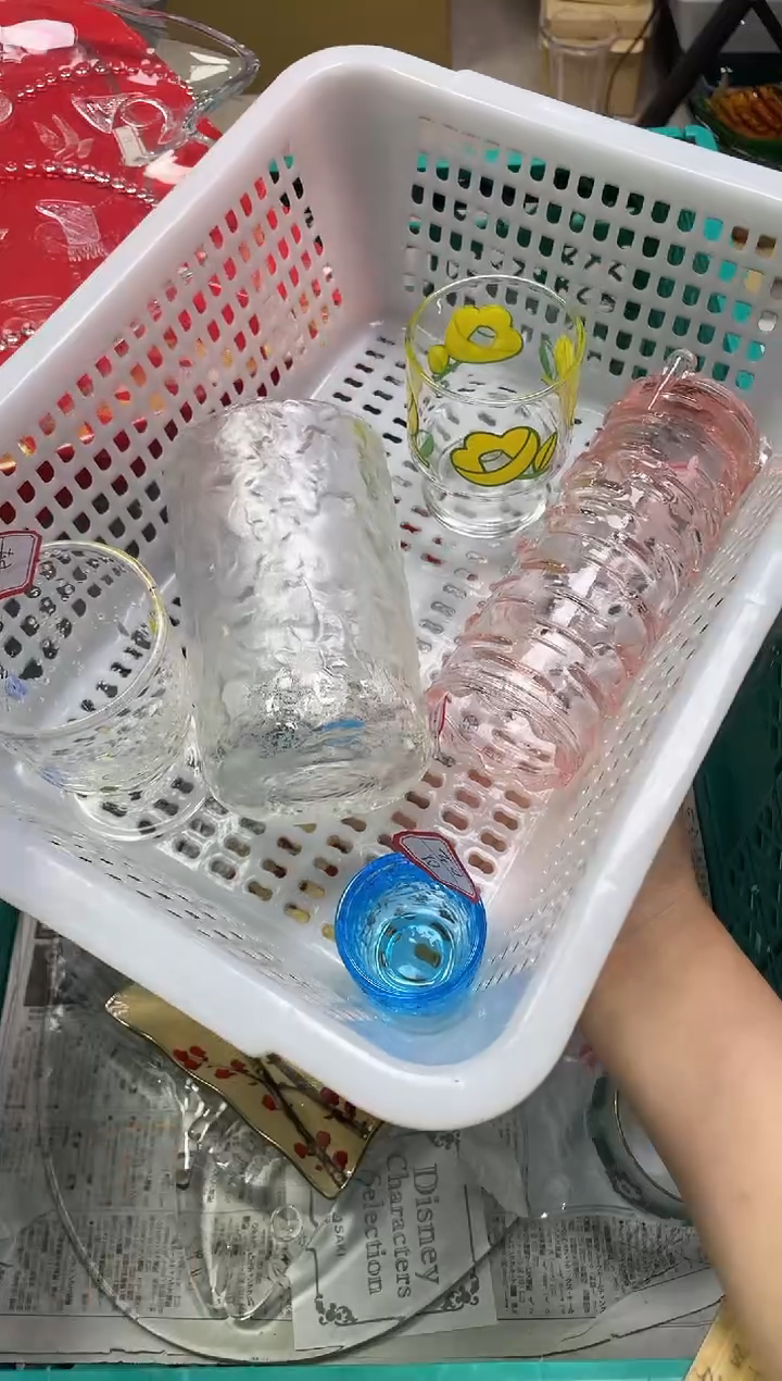 一****吃325精美瓷器感谢选购 