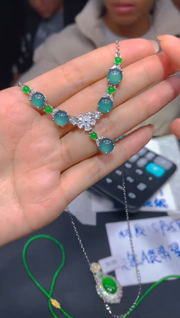 【闪购商品】定制翡翠未镶嵌187多样性发货（发其一）