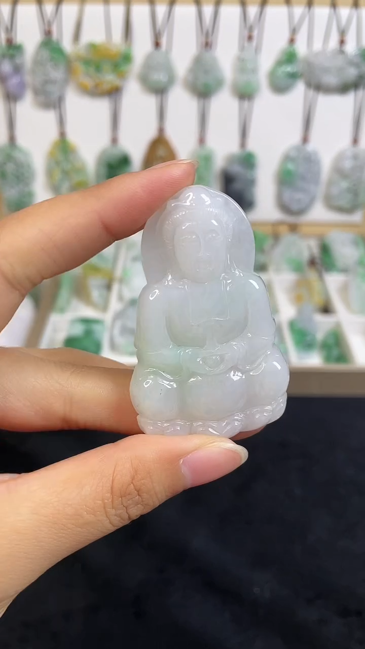 颈饰未镶嵌翡翠1