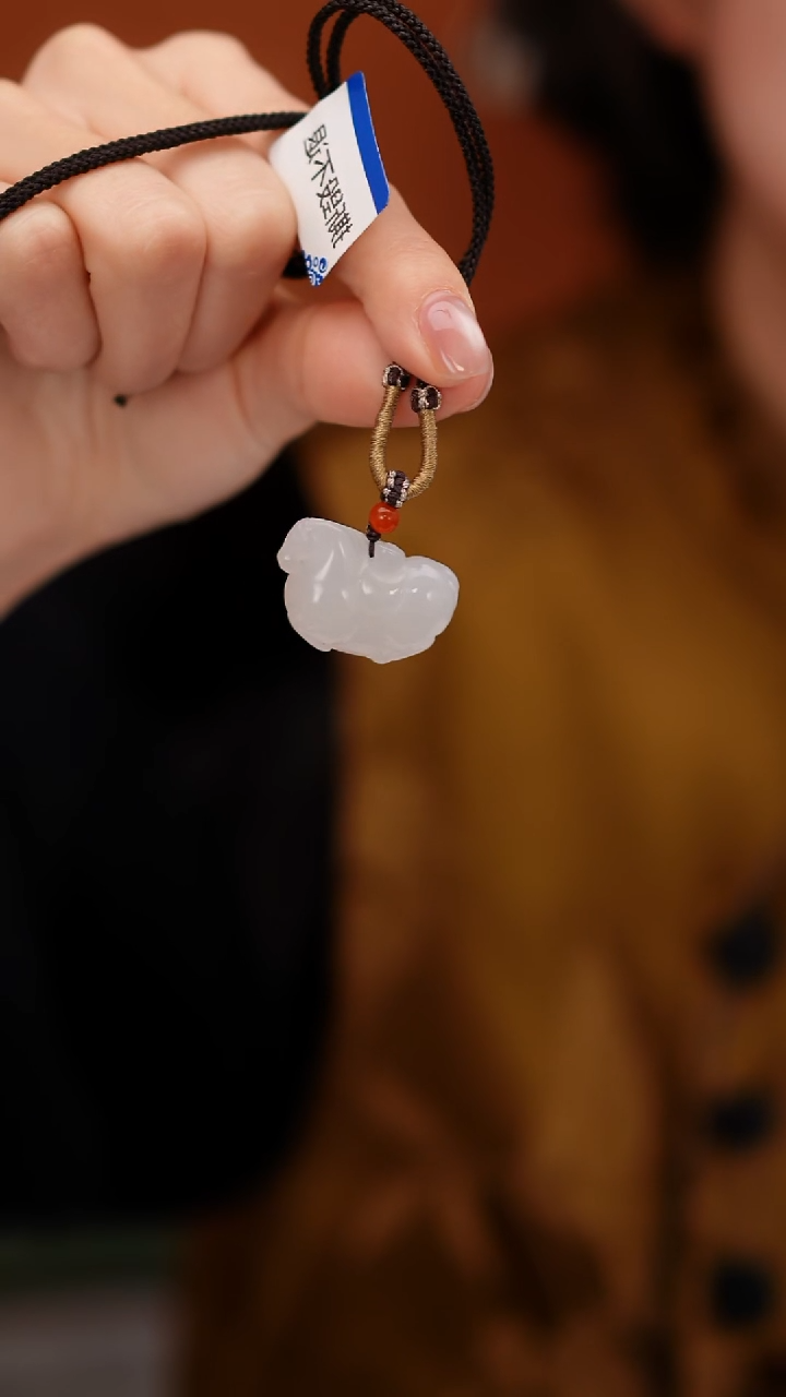 未镶嵌和田玉挂件MZL052和田玉马到成功