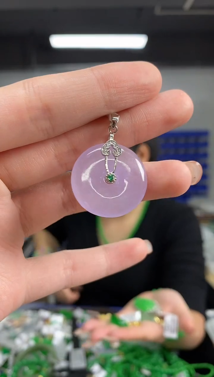 颈饰未镶嵌翡翠闪购链接   多样性发其一颜色微差