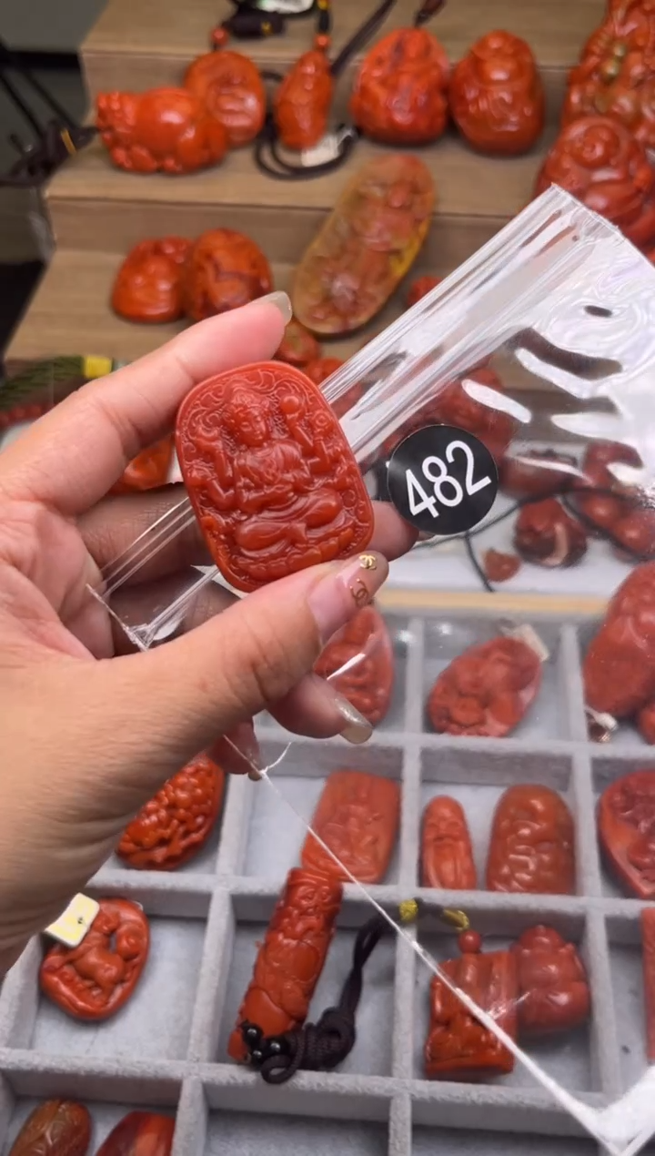 【闪购商品】南红玛瑙珠宝奇石未镶嵌482