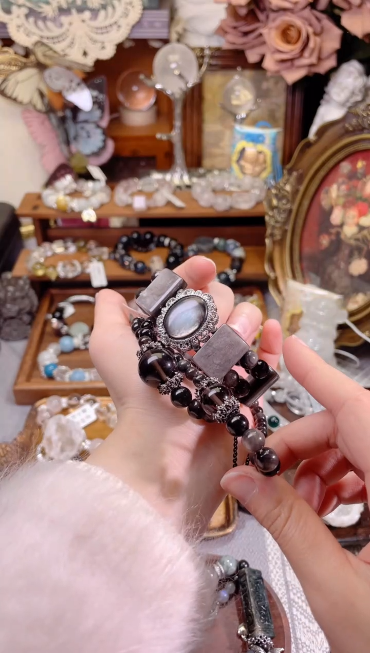 【闪购商品】水晶手链未镶嵌580多样性发货