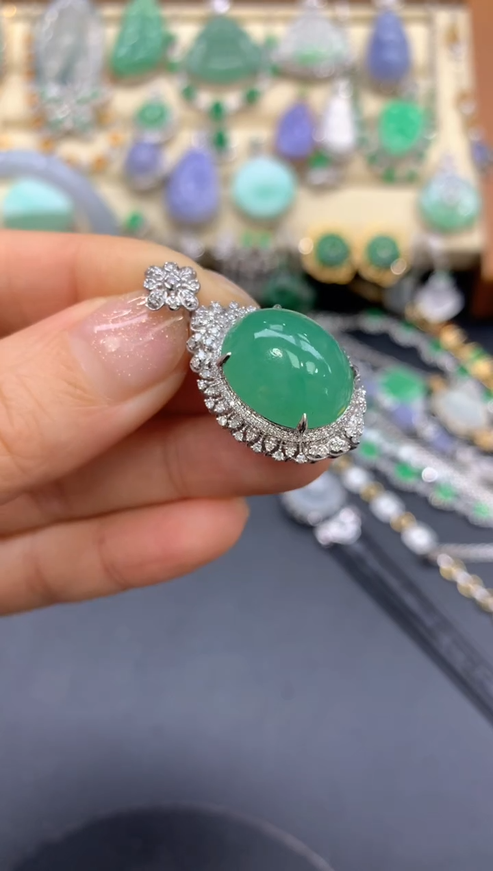 【闪购商品】翡翠颈饰18K金镶嵌561-中国好珍宝