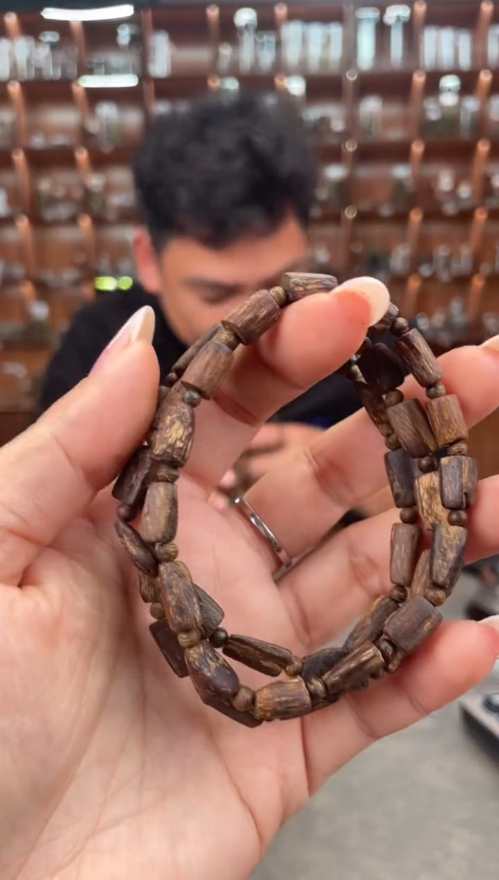【闪购商品】沉香手串105号沉水文莱多样性发一条