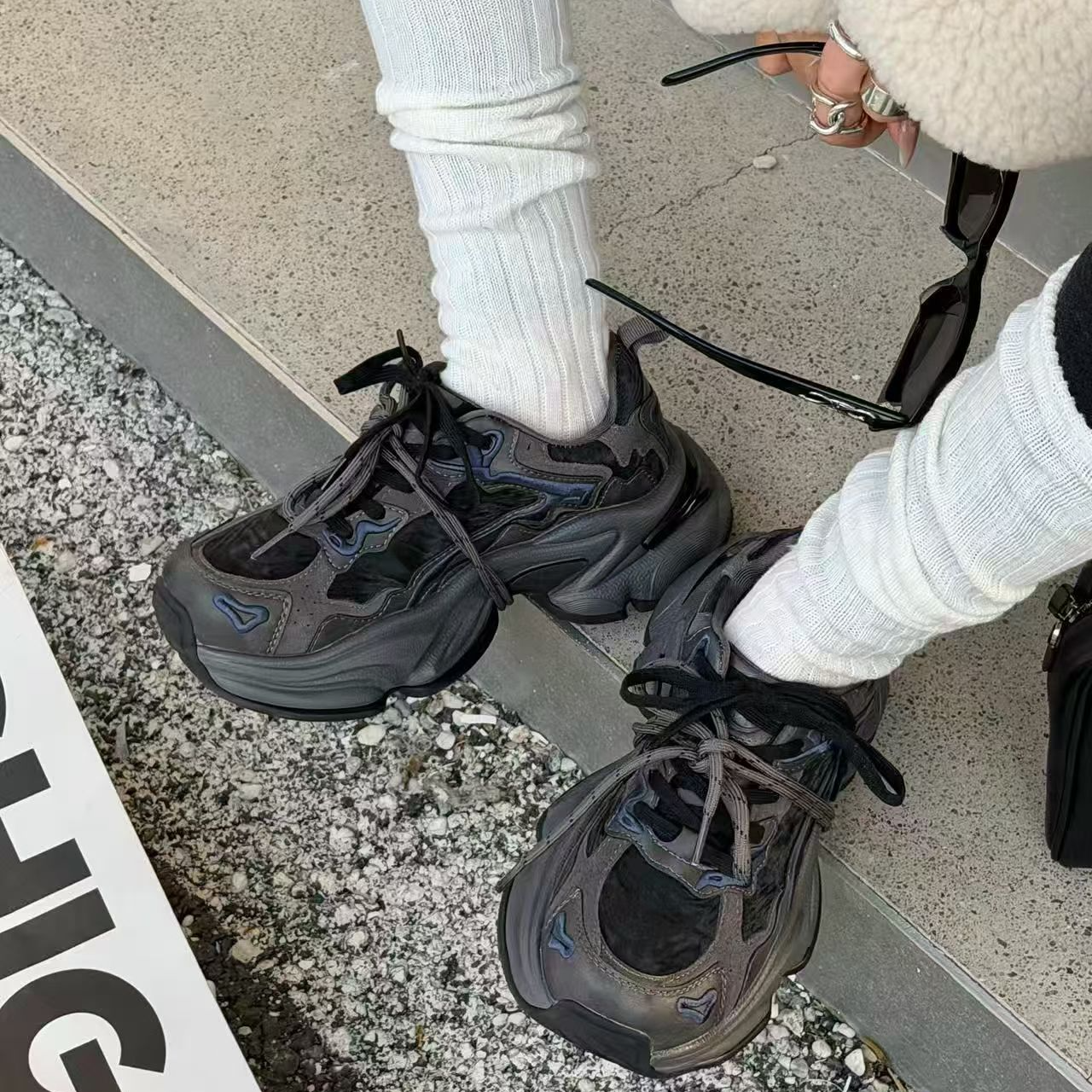 诗姗姗2026新款老爹鞋女厚底拼色运动休闲鞋5538-9