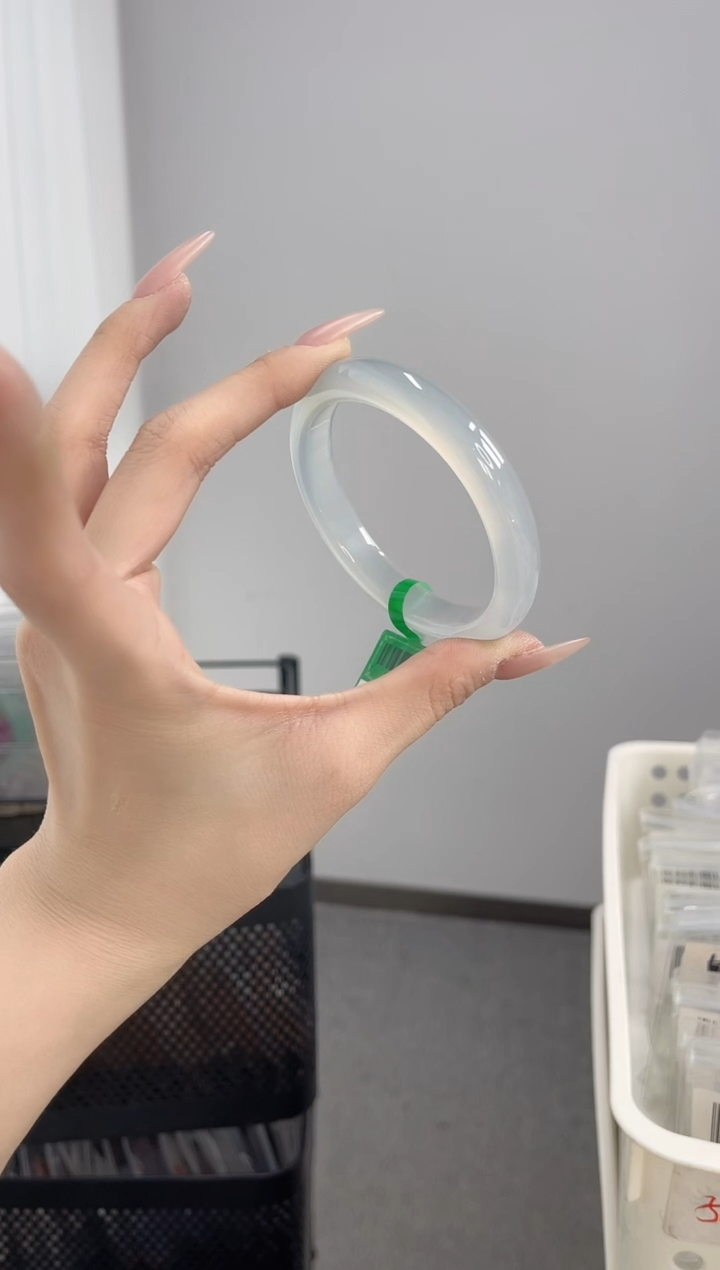 【闪购商品】玛瑙/玉髓手镯未镶嵌59-60圈口