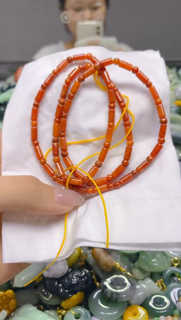 翡翠未镶嵌颈饰3MM/Y/翡翠A货,一件也是批发价