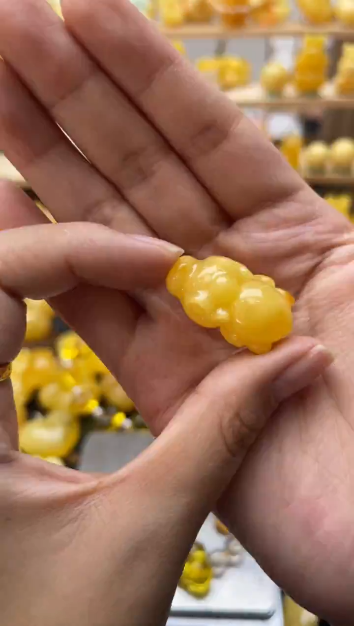 琥珀未镶嵌珠宝奇石067琥珀蜜蜡微瑕