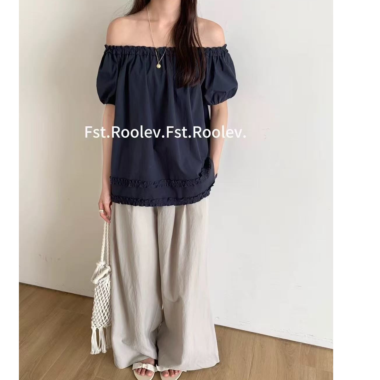 25夏季新款木耳边花边褶皱一字肩圆领两穿短袖纯色衬衫上衣显瘦