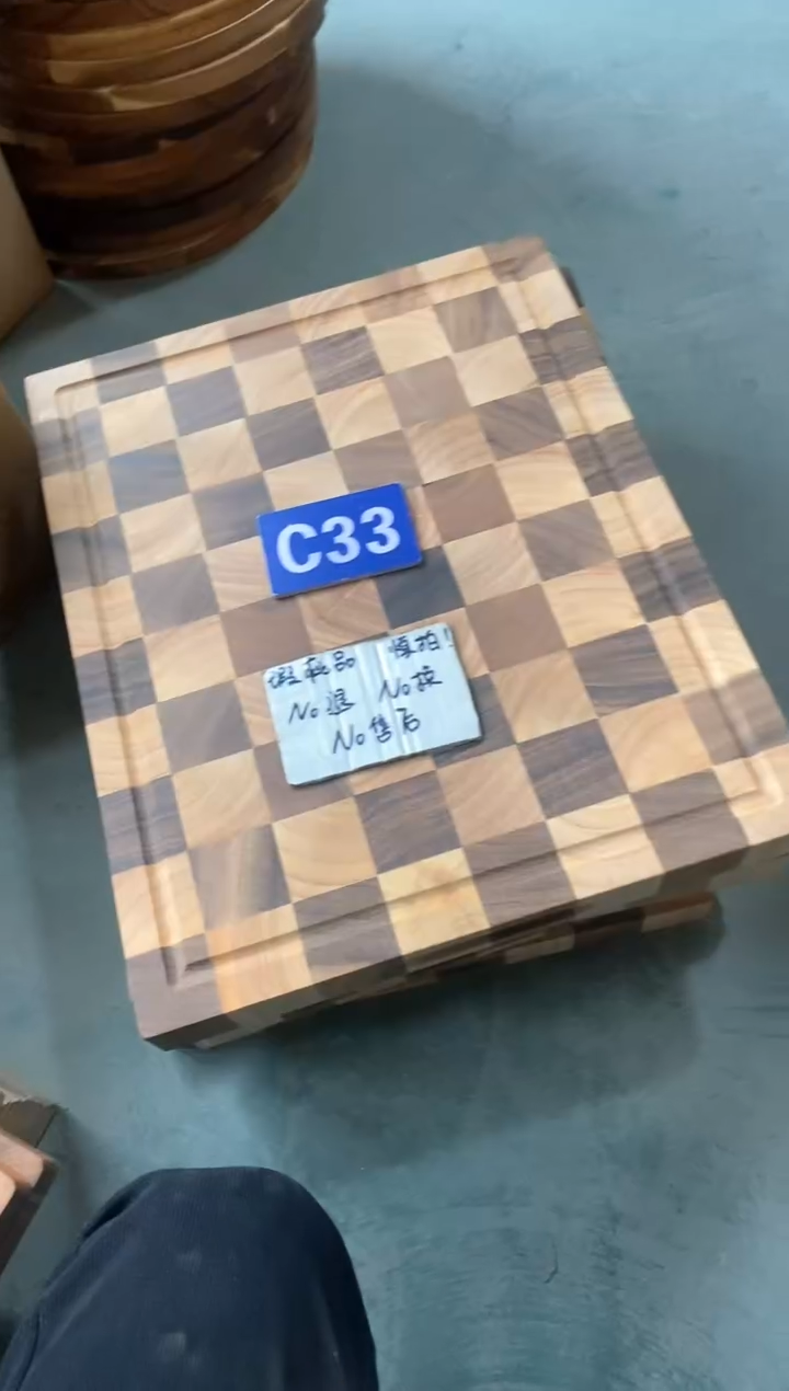 木2025/3/30 C33瑕疵品