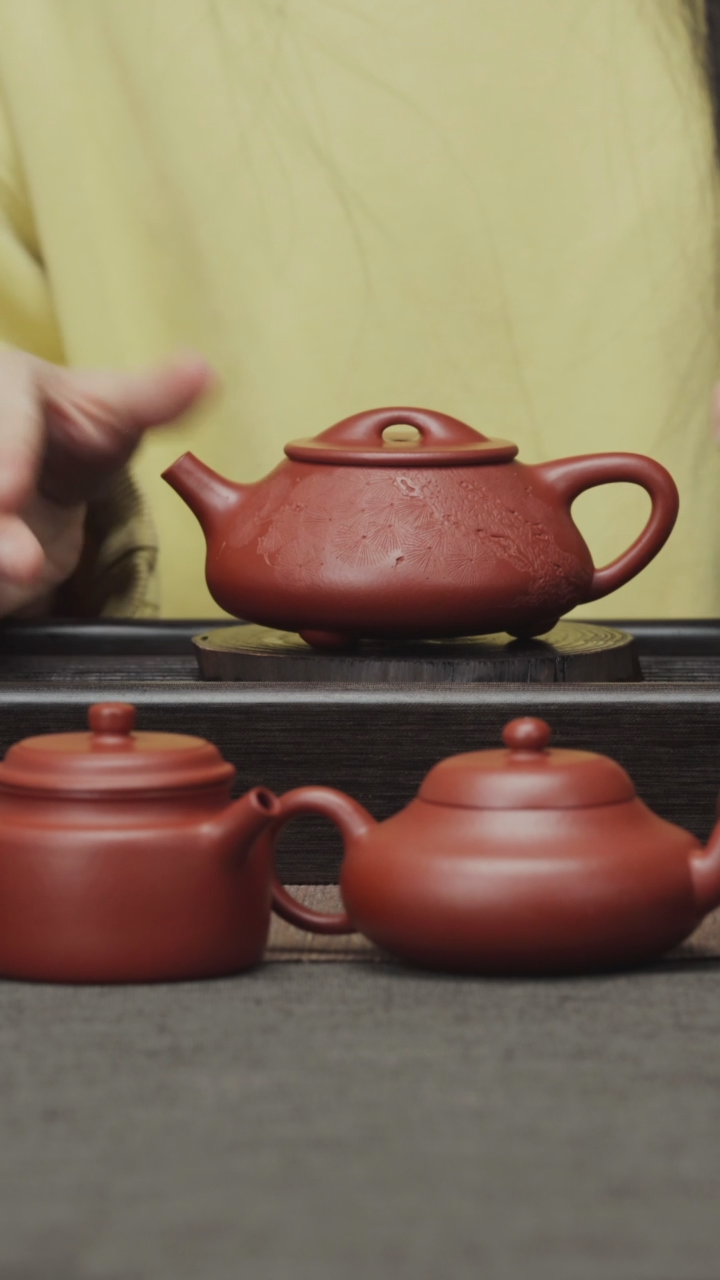 【闪购商品】紫砂茶壶赵庄朱泥-景舟石瓢-刻松-全手