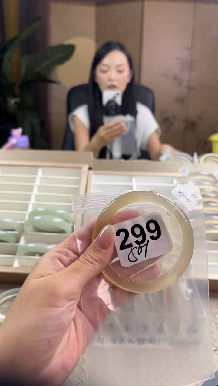 手镯玛瑙/玉髓未镶嵌s*n299